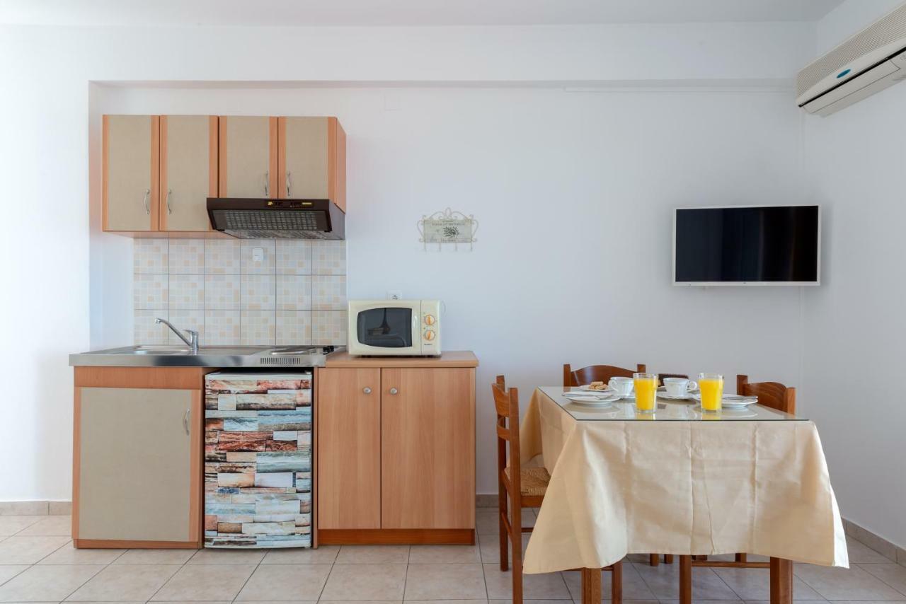 Pernari Apartments Spartià Eksteriør bilde