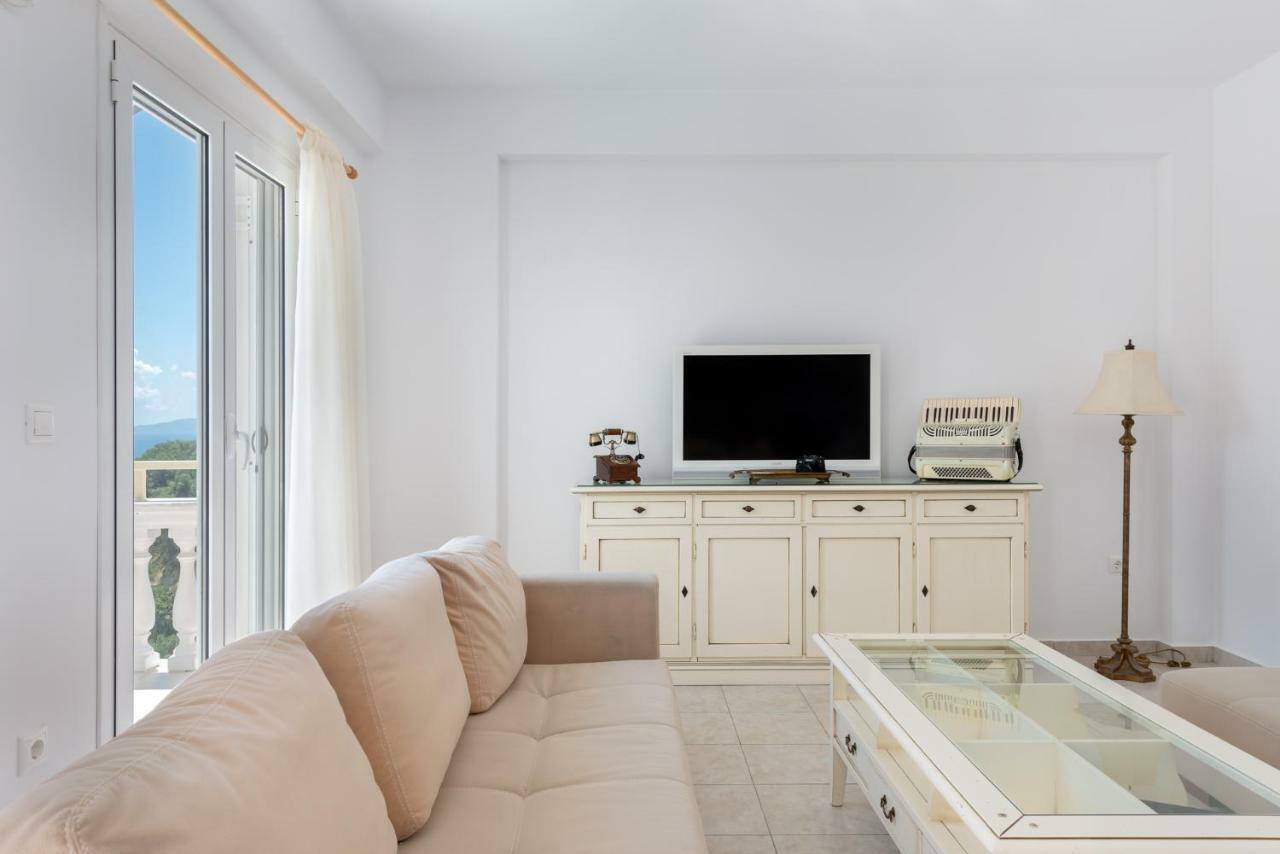 Pernari Apartments Spartià Eksteriør bilde