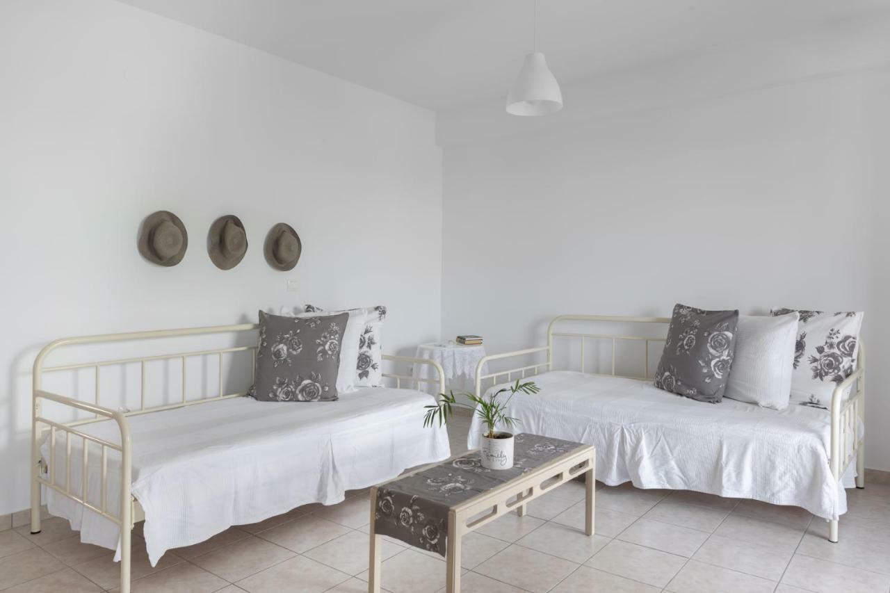 Pernari Apartments Spartià Eksteriør bilde
